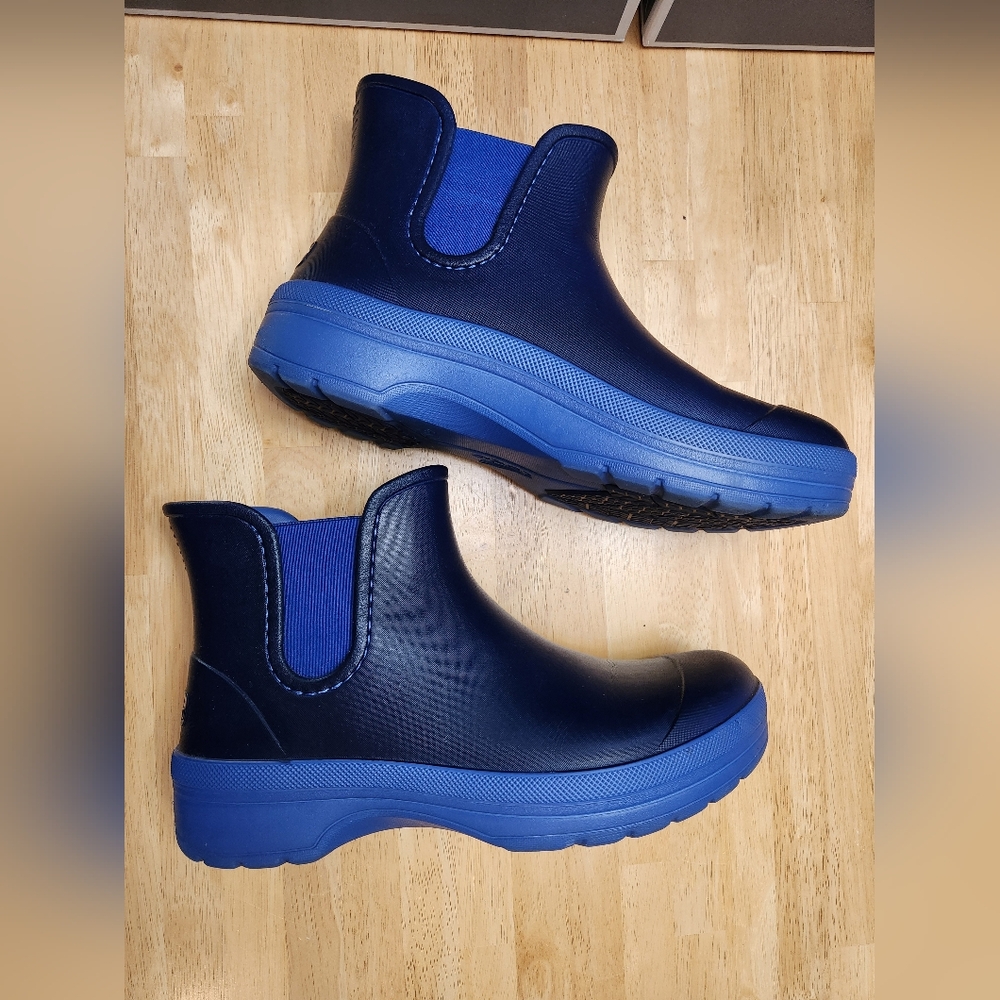 Dansko Women's Karmel Rainboot size  42 EU Blue